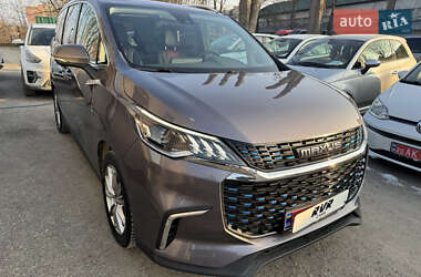 Мінівен Maxus Euniq 5 2021 в 