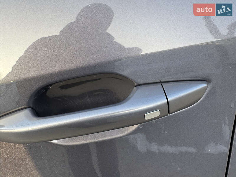 Минивэн Maxus Euniq 5 2021 в Тернополе