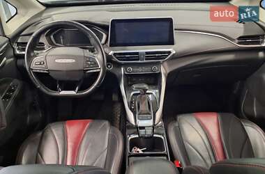 Минивэн Maxus Euniq 5 2021 в 