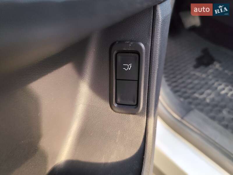 Минивэн Maxus Euniq 5 2020 в Киеве