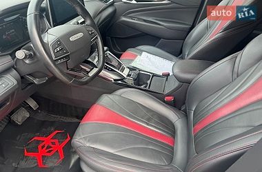 Внедорожник / Кроссовер Maxus Euniq 5 2020 в Тернополе