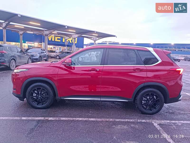 Maxus Euniq 6 2022