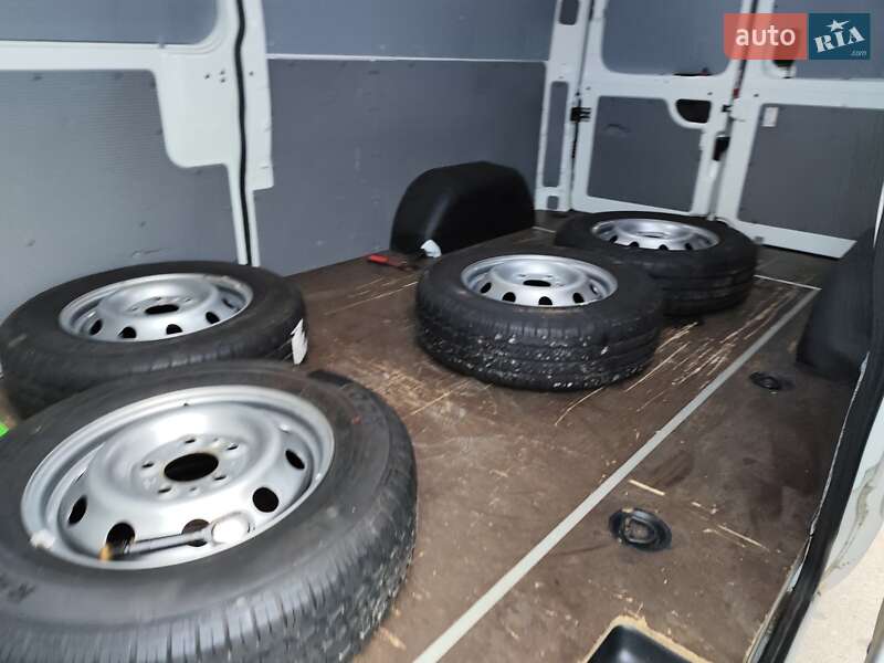 Вантажний фургон Maxus EV80 2019 в Києві