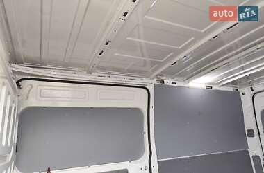 Вантажний фургон Maxus EV80 2019 в Києві