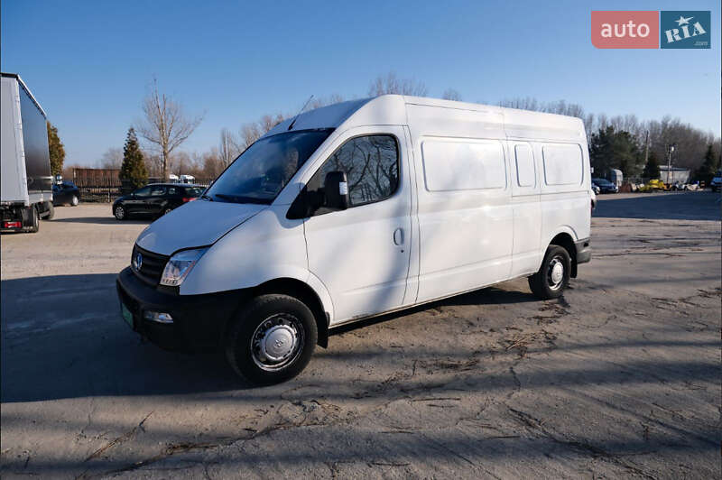 Грузовой фургон Maxus EV80 2017 в 