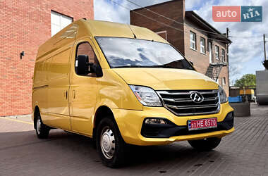 Грузовой фургон Maxus EV80 2019 в 