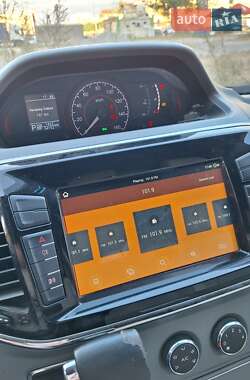 Грузовой фургон Maxus EV80 2018 в 