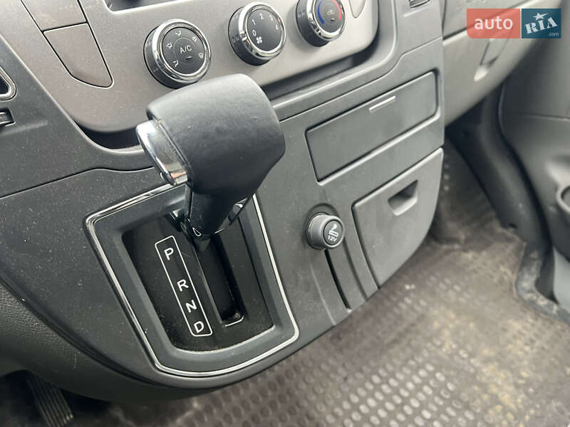 Вантажний фургон Maxus V80 2017 в Луцьку