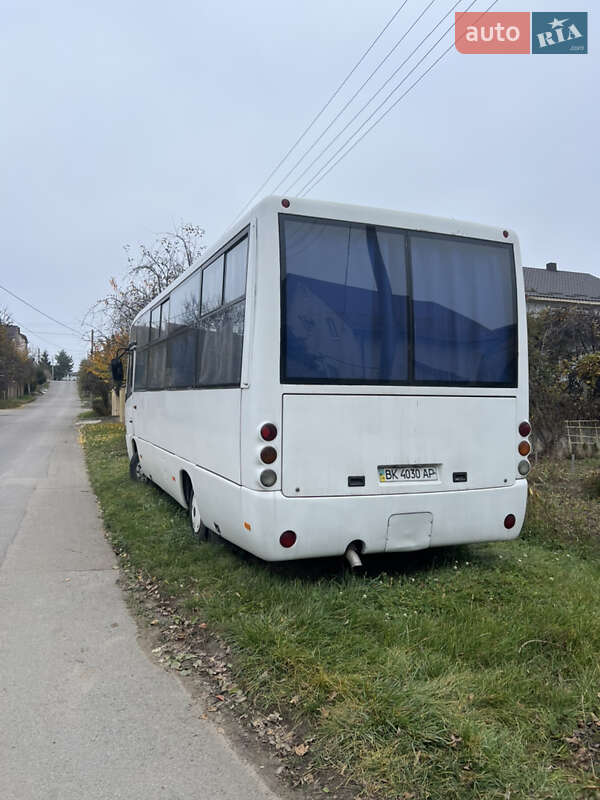 Туристичний / Міжміський автобус МАЗ 256 2007 в Рівному