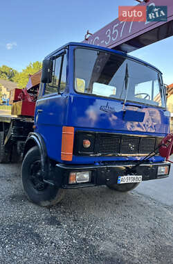 Автокран МАЗ 3577 1988 в Сваляві