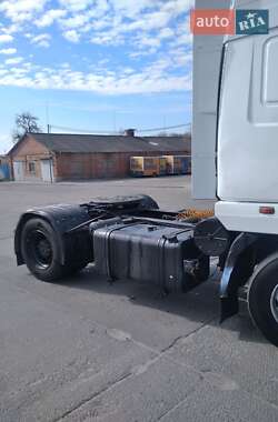 Тягач МАЗ 5334 2005 в 