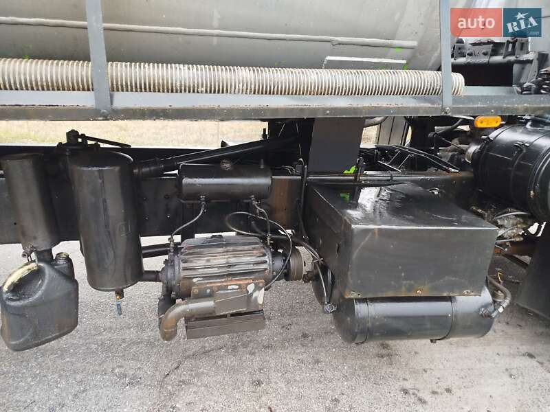 Машина ассенизатор (вакуумная) МАЗ 5336 2002 в Звягеле