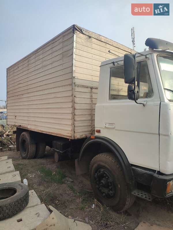 Грузовой фургон МАЗ 533702 2005 в Кривом Роге