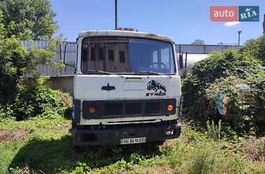 Тягач МАЗ 54328 1993 в 