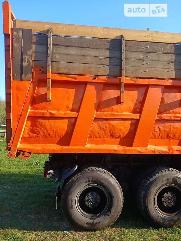 Самосвал МАЗ 551605 2007 в Белогорье