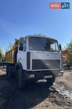 Самосвал МАЗ 551605 2004 в Киеве
