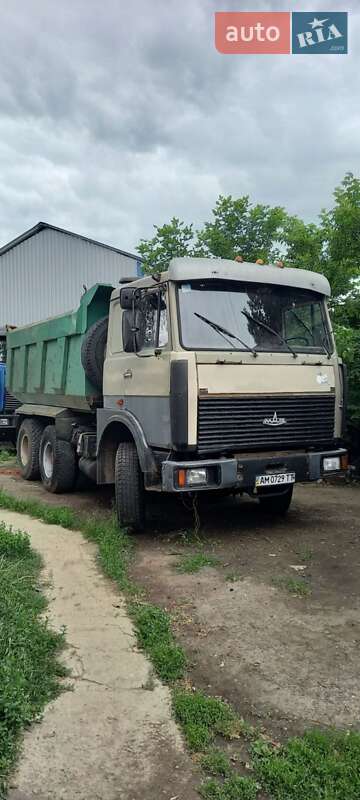 Самосвал МАЗ 5516 1997 в Прилуках