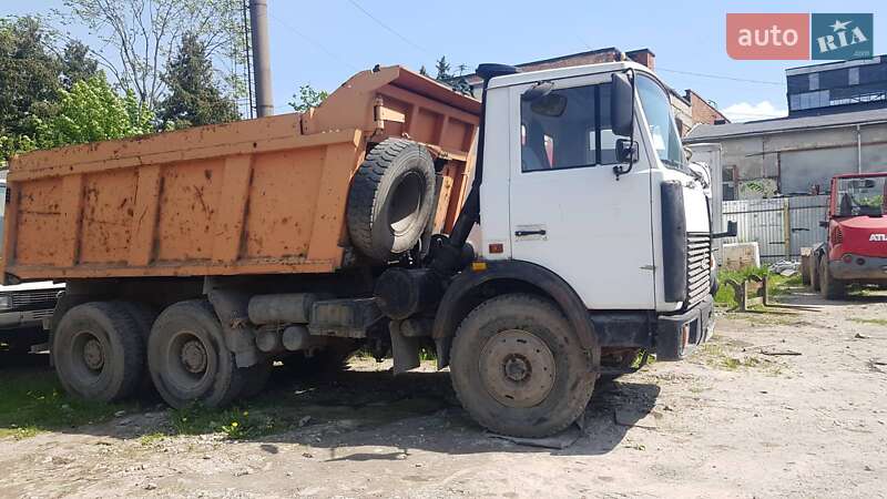 Самосвал МАЗ 5516 2005 в Львове