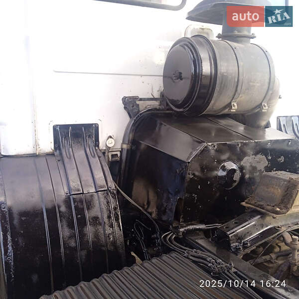 Самоскид МАЗ 555102 2008 в Городку