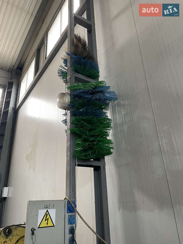 Пескоразбрасывающая машина МАЗ 5571 2009 в Одессе фото 17 Пескоразбрасывающая машина МАЗ 5571 2009 в Одессе