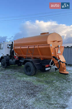 Пескоразбрасывающая машина МАЗ 5571 2009 в Одессе