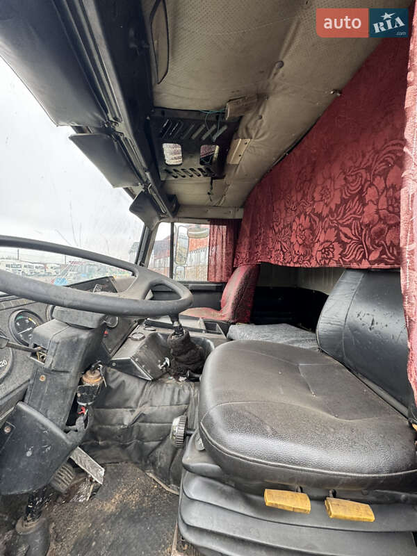 Самосвал МАЗ 64229 2002 в Ахтырке