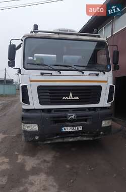 Самоскид МАЗ 6516V8 2011 в Івано-Франківську