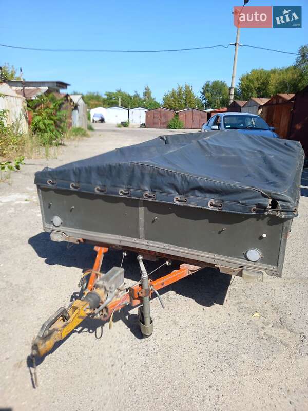 Легковий причіп МАЗ 8132 1991 в Запоріжжі