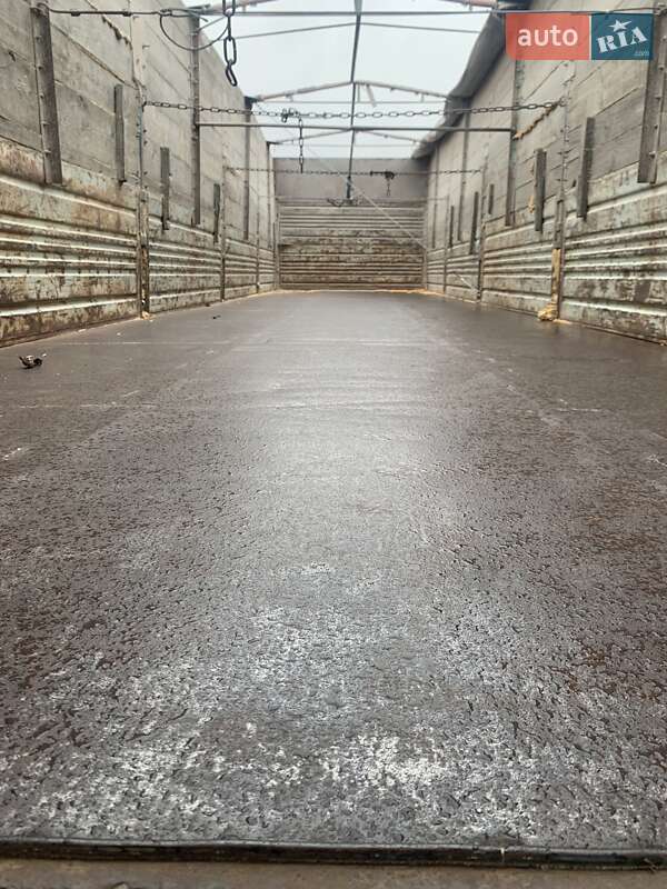 Зерновоз - полуприцеп МАЗ 931010 2003 в Городке