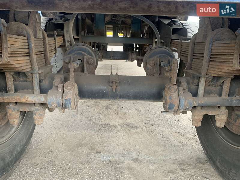 Зерновоз - полуприцеп МАЗ 931010 2003 в Городке