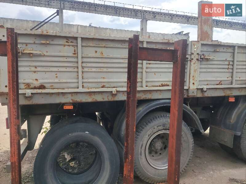 Бортовой полуприцеп МАЗ 938660 2005 в Киеве