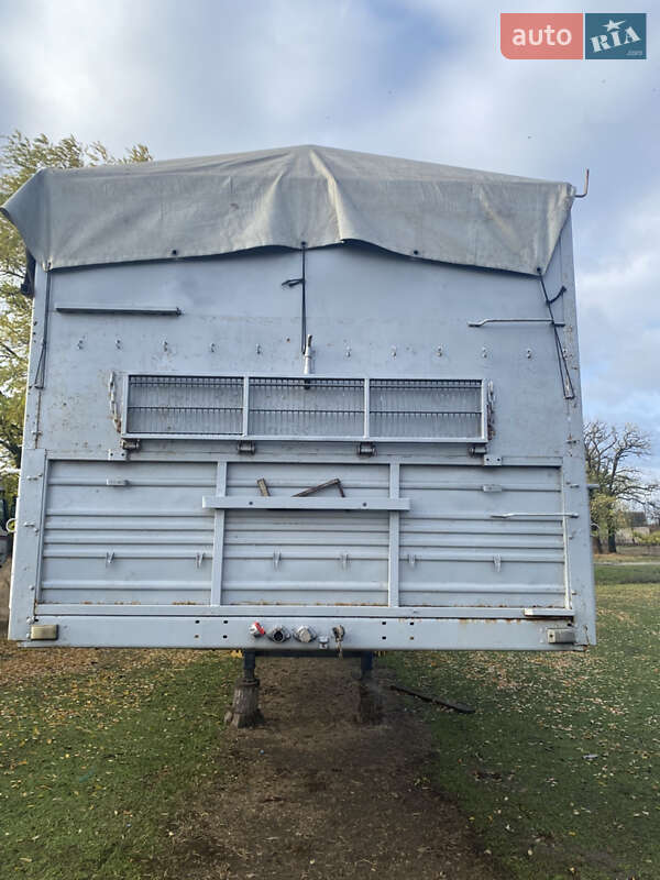 Зерновоз - полуприцеп МАЗ 938662 2003 в Пятихатках