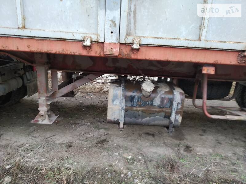 Бортовой полуприцеп МАЗ 93866 2005 в Днепре