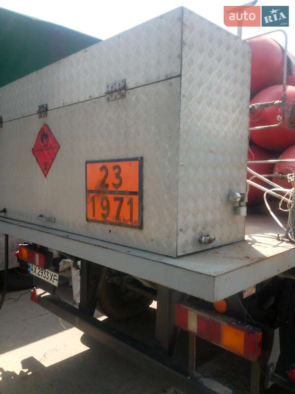 Газовоз МАЗ 93892 2006 в Днепре