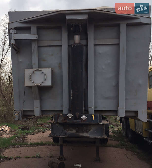 Самосвал полуприцеп МАЗ 953000 2008 в Кривом Роге фото 4 Самосвал полуприцеп МАЗ 953000 2008 в Кривом Роге