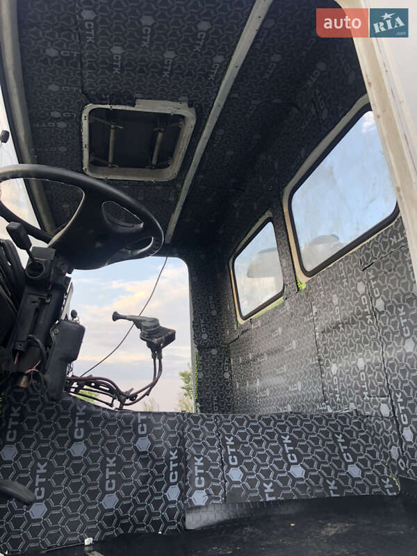 Самосвал МАЗ МАЗ 2008 в Львове