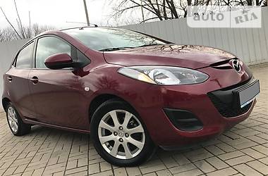 Хэтчбек Mazda 2 2011 в Днепре