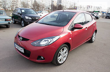 Хэтчбек Mazda 2 2008 в Запорожье