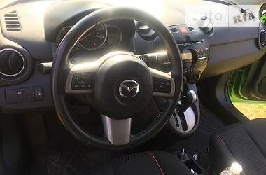 Хэтчбек Mazda 2 2010 в Чернигове