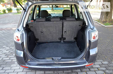Хетчбек Mazda 2 2007 в 