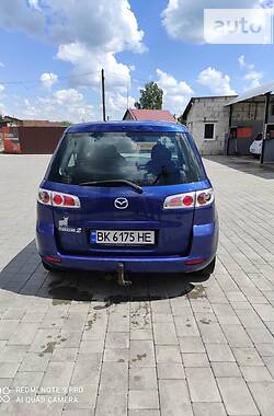 Минивэн Mazda 2 2007 в Остроге