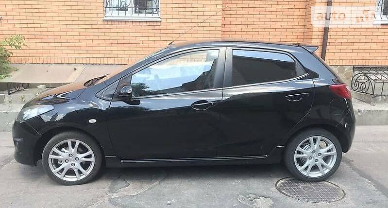 Mazda 2