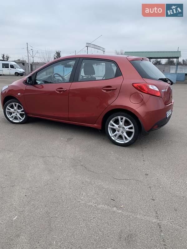 Хетчбек Mazda 2 2007 в Житомирі
