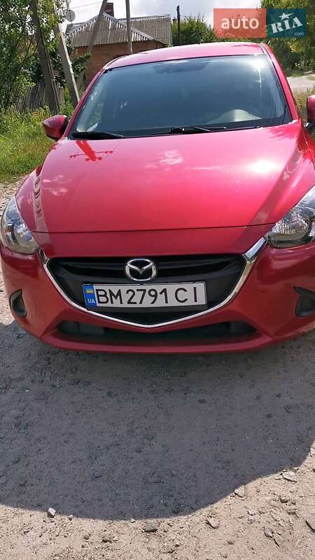 Хэтчбек Mazda 2 2015 в Сумах