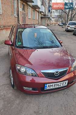Хэтчбек Mazda 2 2007 в Коростене