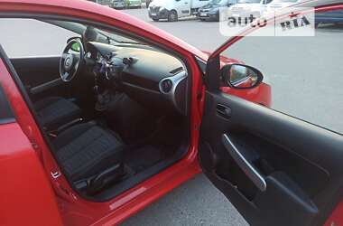 Хетчбек Mazda 2 2009 в Рівному