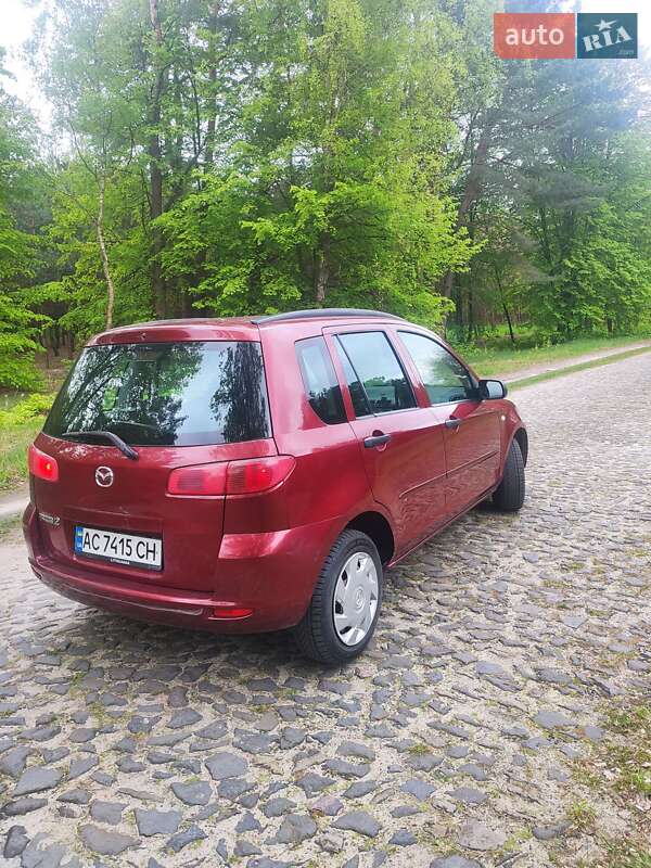 Хетчбек Mazda 2 2004 в Ковелі