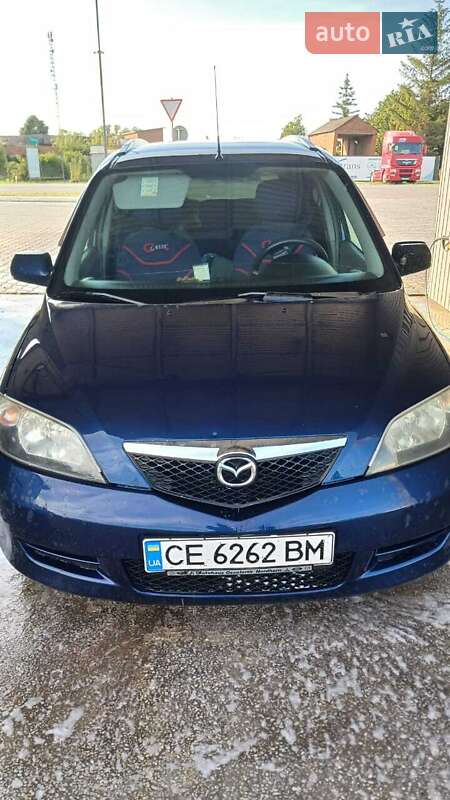 Хэтчбек Mazda 2 2004 в Сокирянах
