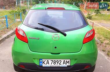 Хэтчбек Mazda 2 2008 в Киеве