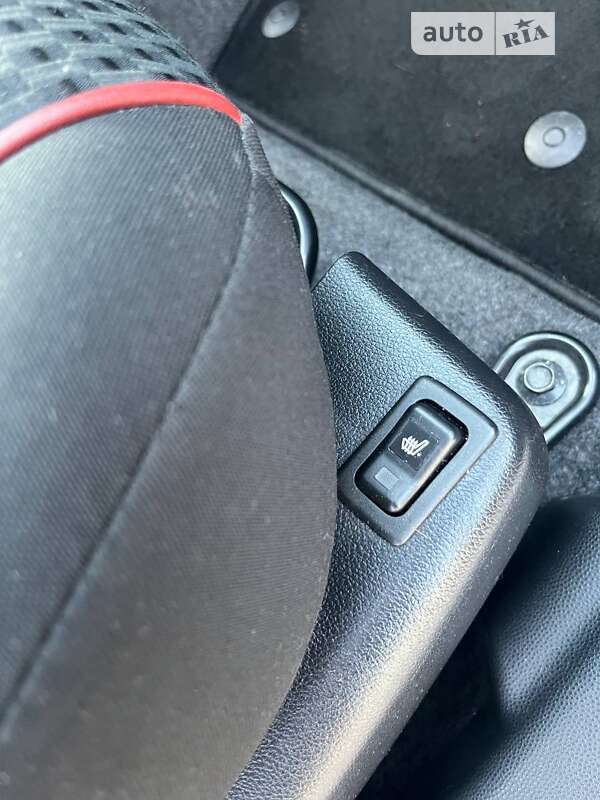 Хэтчбек Mazda 2 2011 в Ровно фото 15 Хэтчбек Mazda 2 2011 в Ровно